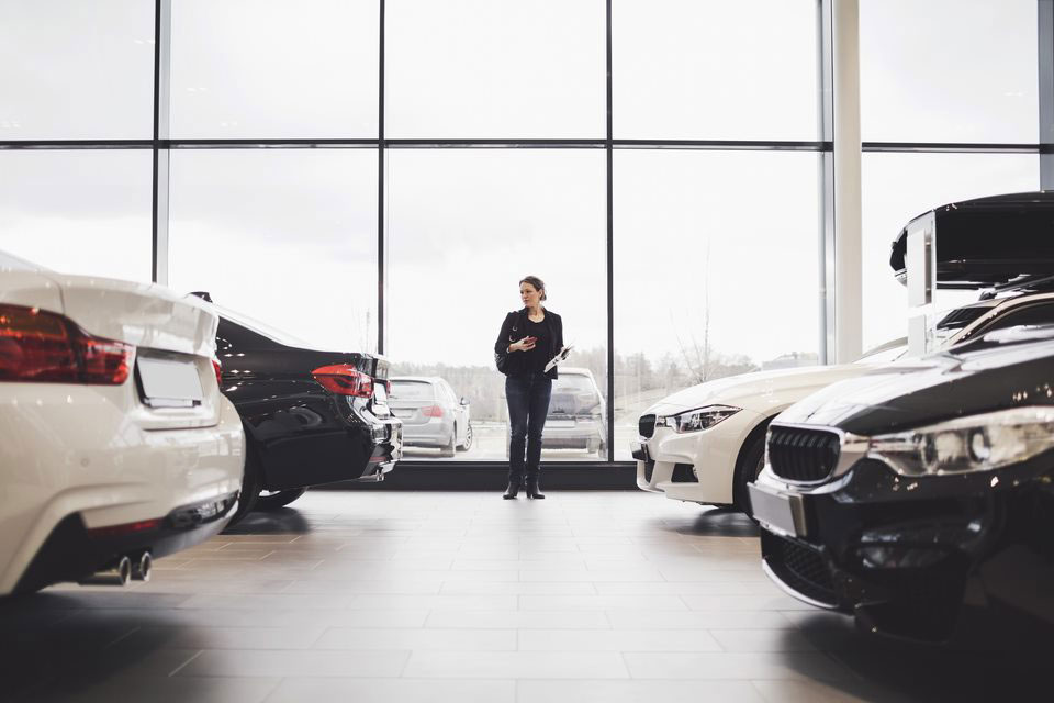 Motor vehicle offers