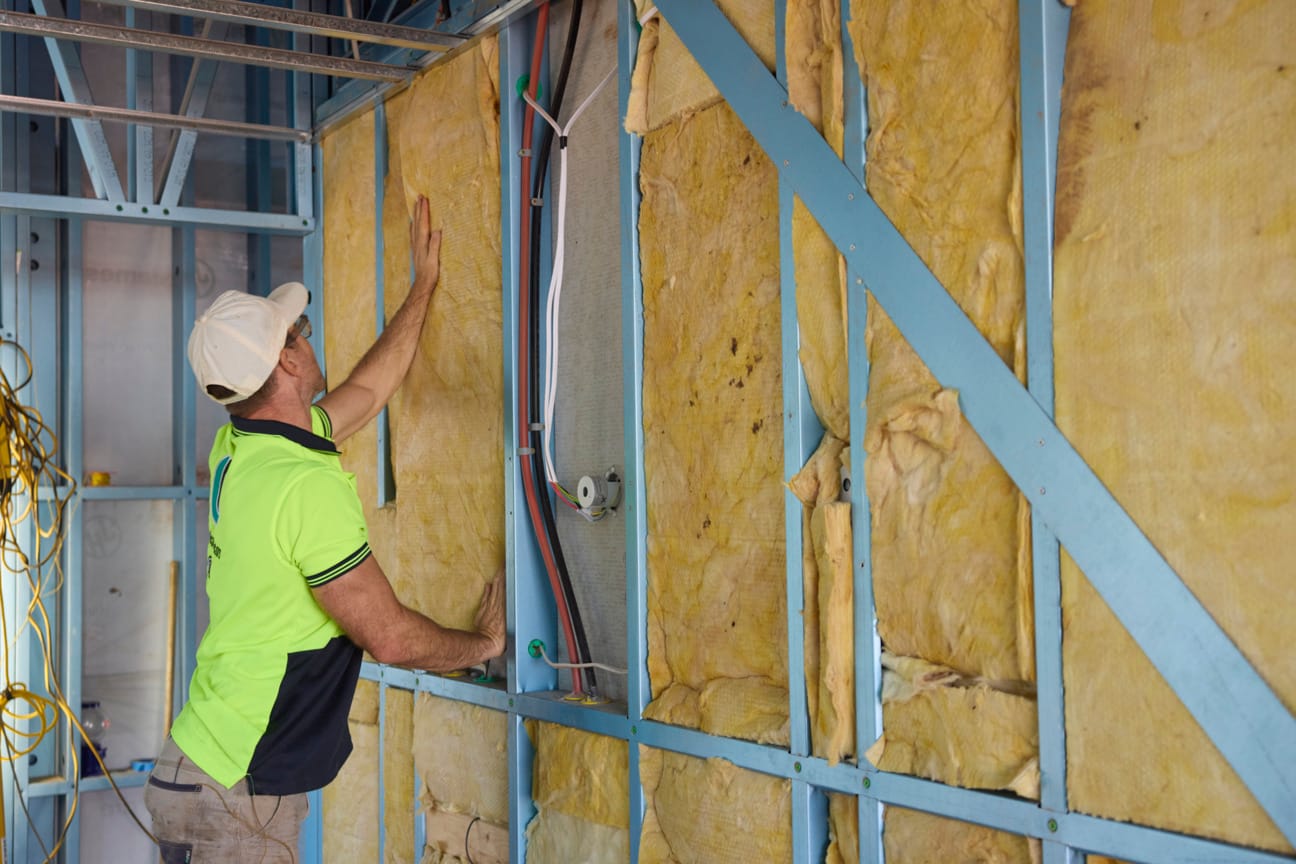 Installing Bradford Gold for ultimate home comfort