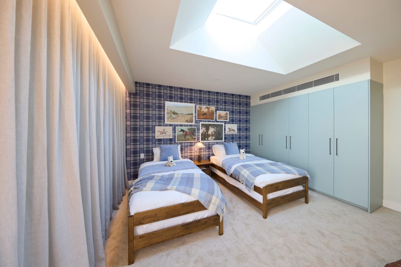 House 4 - Sonny and Alicia - Kids Bedroom 2