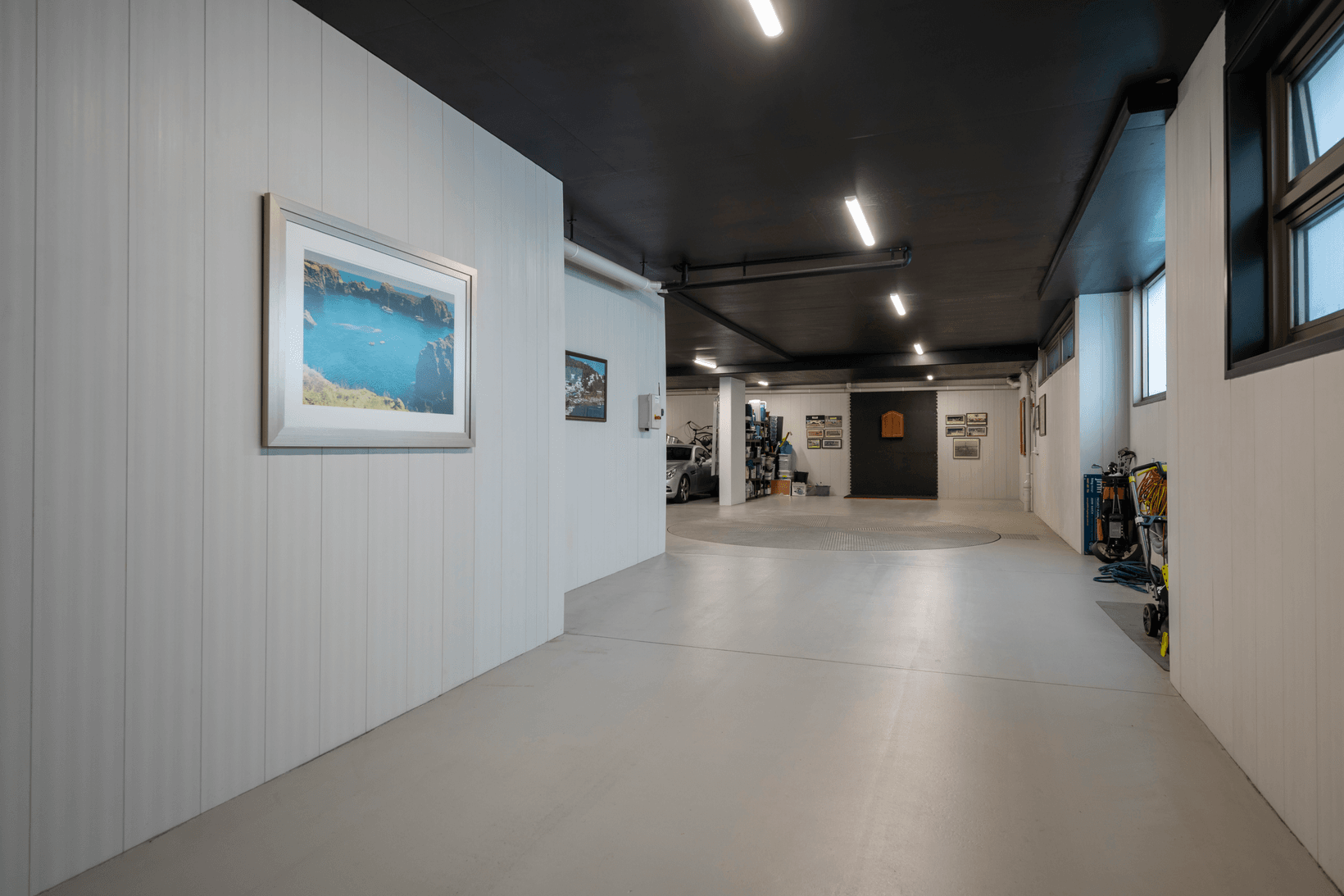Internal shot of garage featuring AFS Rediwall walls