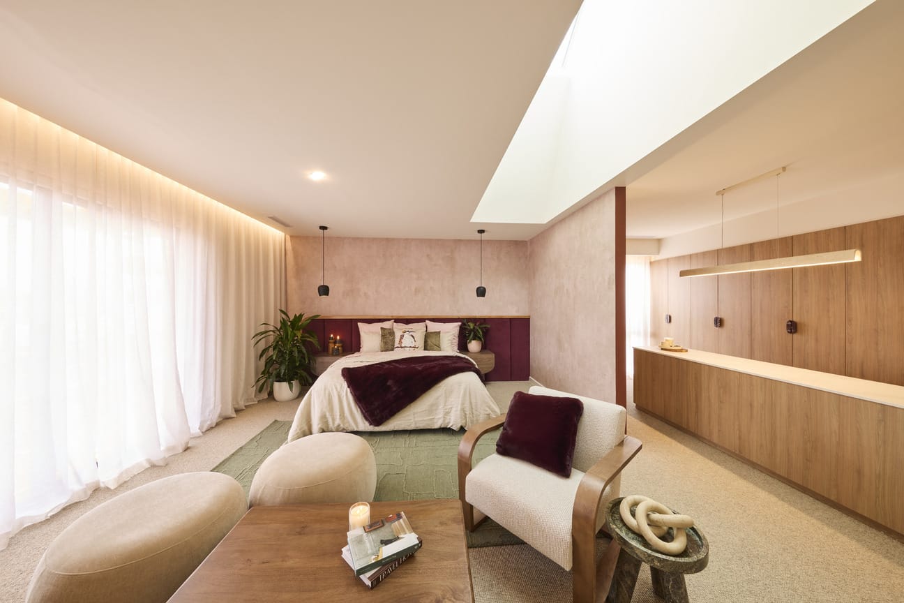 House 1 - Emma and Ben - Main bedroom
