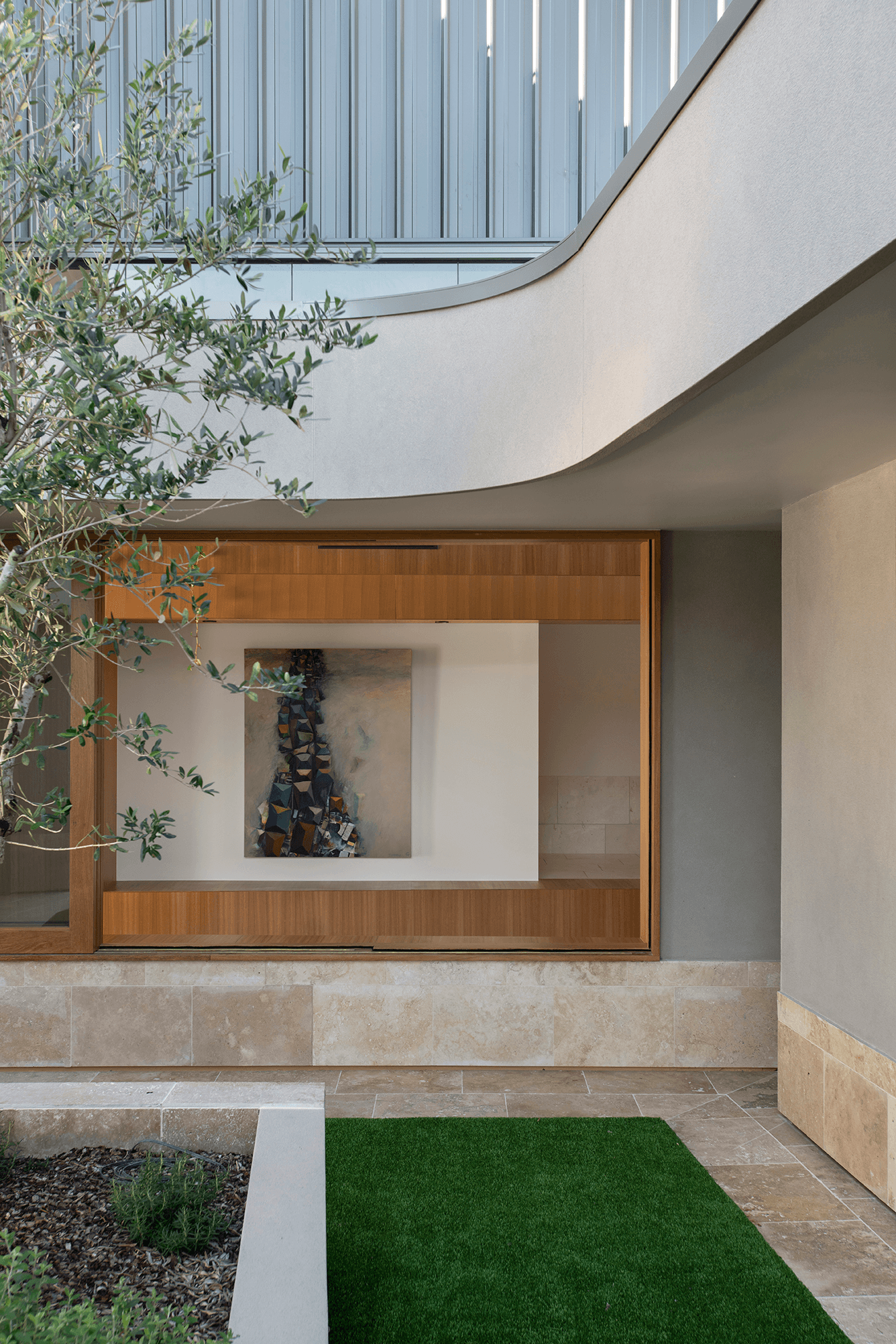 External curved wall made with Hebel  showing window