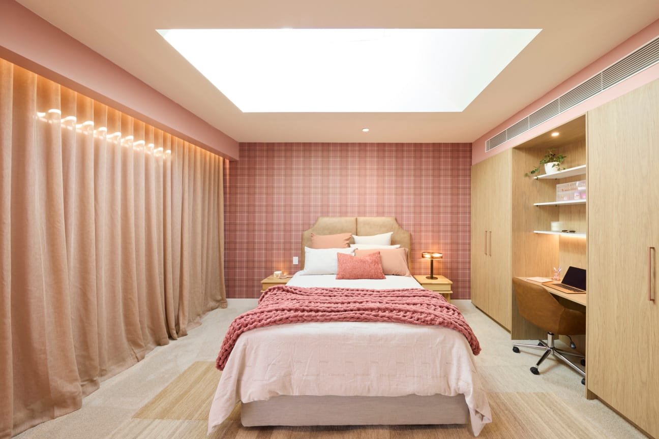 House 4 - Sonny and Alicia - Kids Bedroom 1