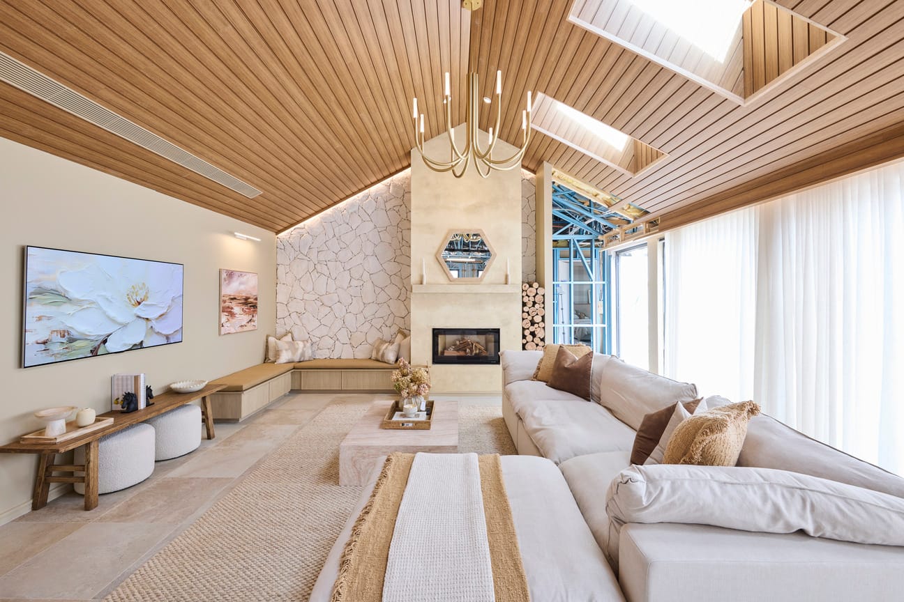 House 3 - Britt and Taz - Living and Dining