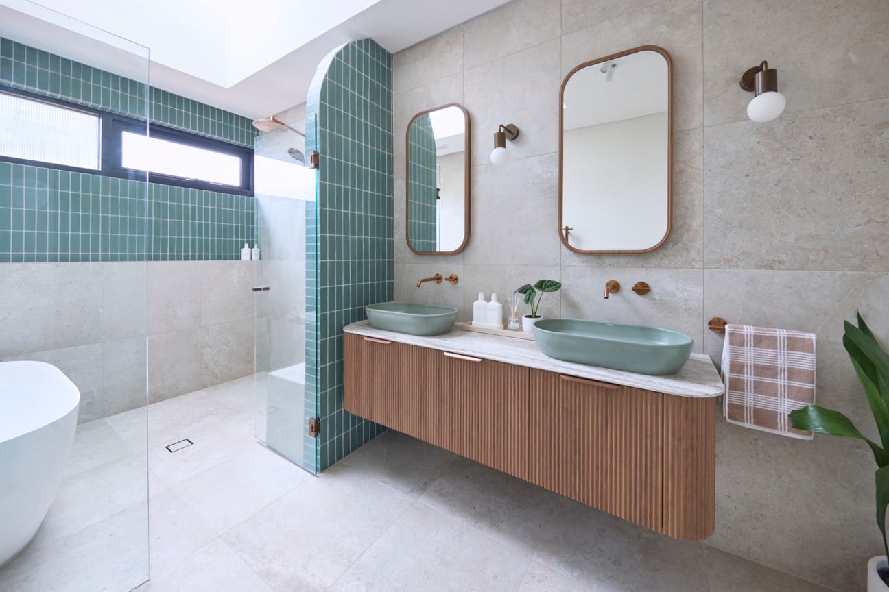 House 1 - Emma and Ben - Bathroom