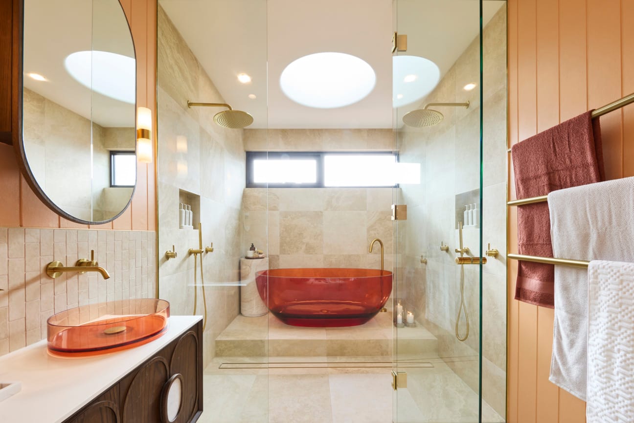 (Winners) House 2 - Han and Can - Master ensuite