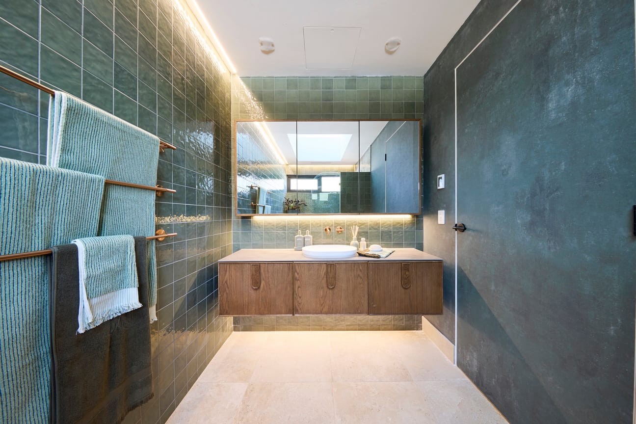 (Domain Challenge Winners) House 1 - Emma and Ben - Guest Suite