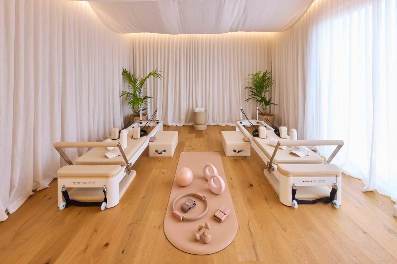 House 3 - Britt and Taz - Rumpus Room