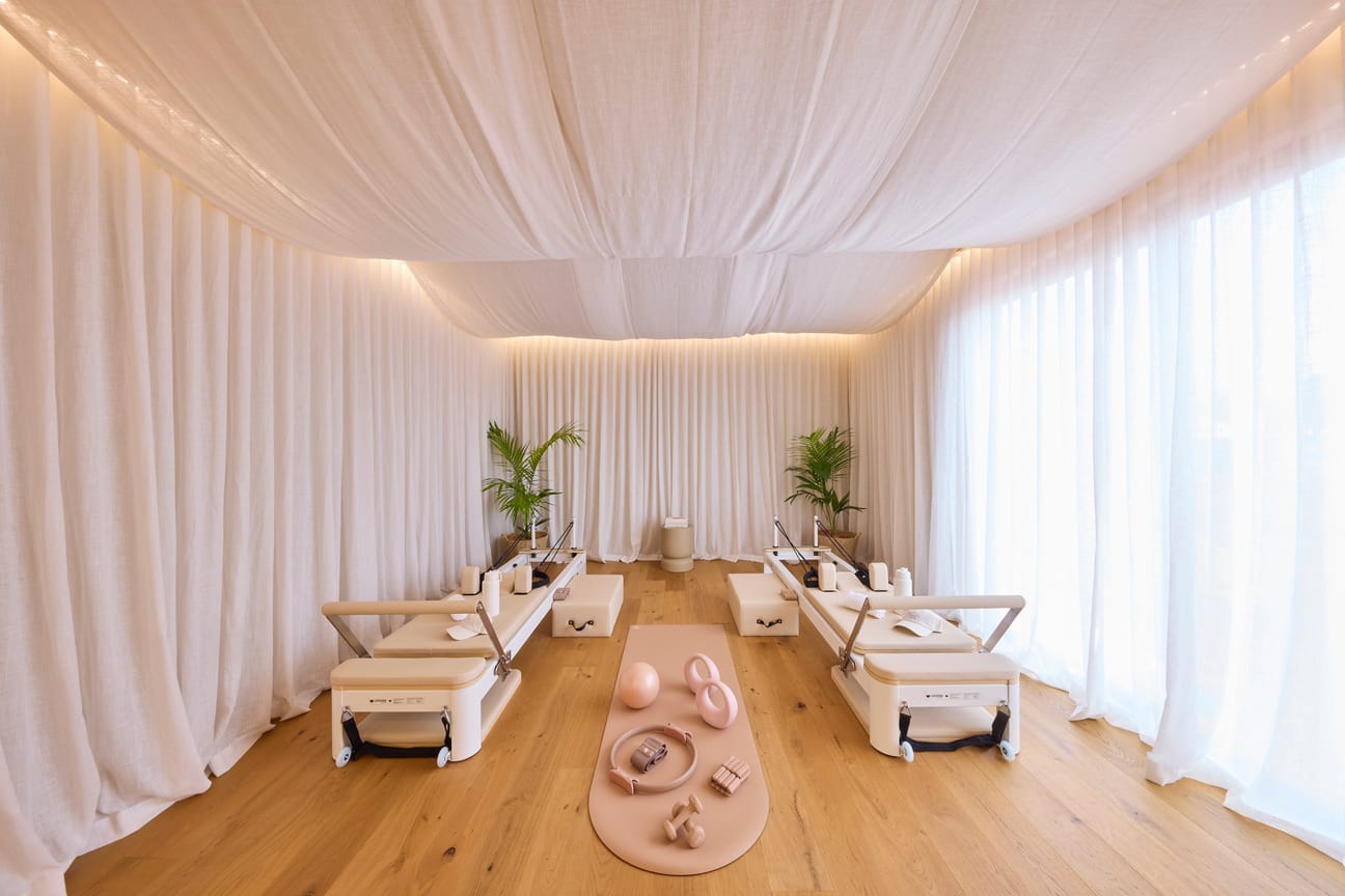 House 3 - Britt and Taz - Rumpus Room